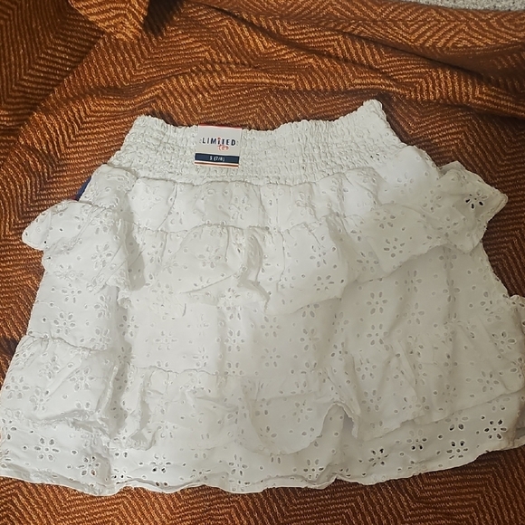 Girls Limited Too White Ruffle Eyelet Skirt Size 7/8 - Picture 5 of 5